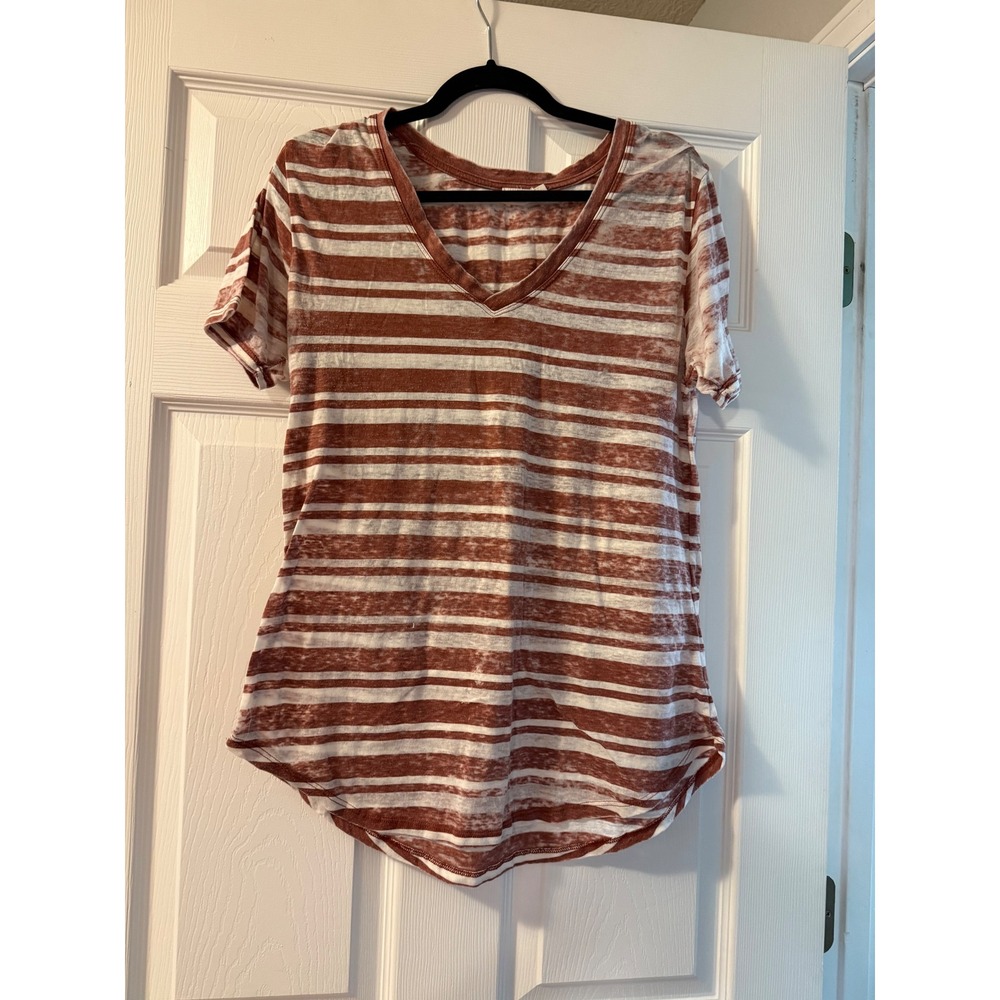 White Crow Rust Brown White Striped Burnout V-Neck T-Shirt Curved Hem Large